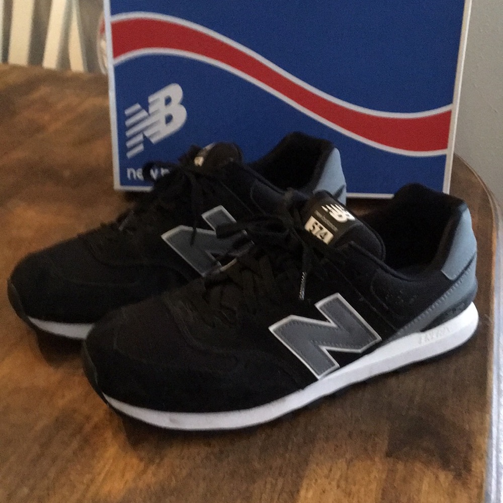 New Balance Classics Men’s 11.5
